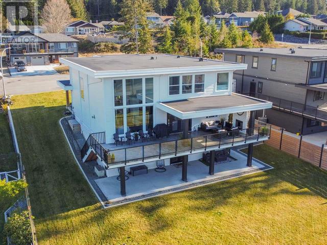 3551 Selkirk Ave, House detached with 5 bedrooms, 4 bathrooms and null parking in Powell River BC | Image 58