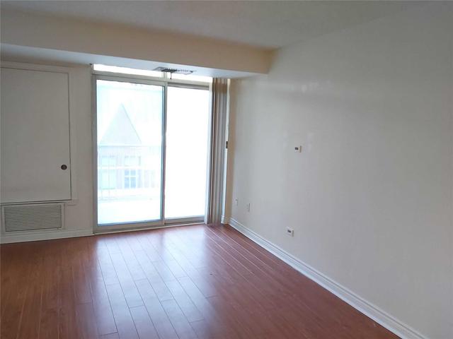 1203 - 105 Victoria St, Condo with 1 bedrooms, 1 bathrooms and 1 parking in Toronto ON | Image 2