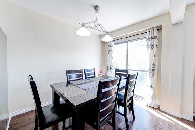 80 - 3525 Brandongate Dr, Townhouse with 4 bedrooms, 3 bathrooms and 2 parking in Mississauga ON | Image 6