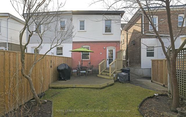 60 Robbins Ave, House semidetached with 3 bedrooms, 1 bathrooms and 0 parking in Toronto ON | Image 27