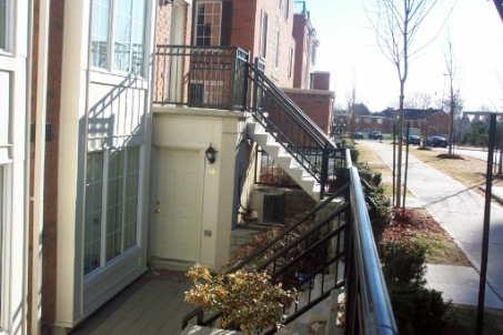 110 - 3 Everson Dr, Townhouse with 1 bedrooms, 1 bathrooms and 1 parking in Toronto ON | Image 1