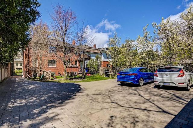 unit 3 - 345 Walmer Rd, House detached with 2 bedrooms, 1 bathrooms and 1 parking in Toronto ON | Image 16
