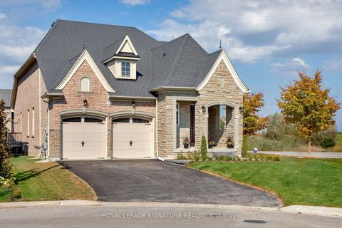 12 Valley Point Cres, King, ON, L7B0B7 | Card Image