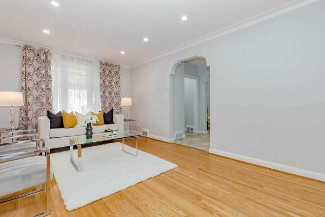 1205 Kipling Ave, House detached with 3 bedrooms, 3 bathrooms and 3 parking in Toronto ON | Image 37