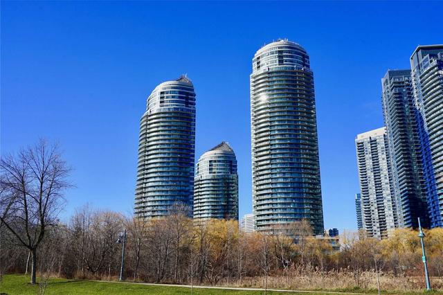 1808 - 2240 Lake Shore Blvd W, Condo with 1 bedrooms, 1 bathrooms and 1 parking in Toronto ON | Card Image