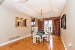 295 Douglas Rd, House detached with 3 bedrooms, 3 bathrooms and 6 parking in Richmond Hill ON | Image 19