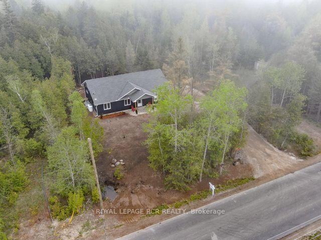 581 Pike Bay Rd, House detached with 3 bedrooms, 2 bathrooms and 8 parking in Northern Bruce Peninsula ON | Image 30