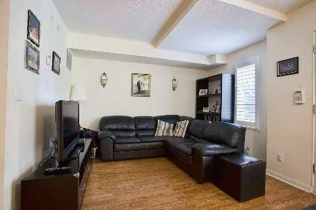 1002 - 3049 Finch Ave, Townhouse with 3 bedrooms, 2 bathrooms and 1 parking in Toronto ON | Image 5
