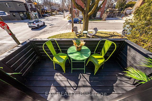 79 Cleveland St, House semidetached with 3 bedrooms, 1 bathrooms and 1 parking in Toronto ON | Image 13