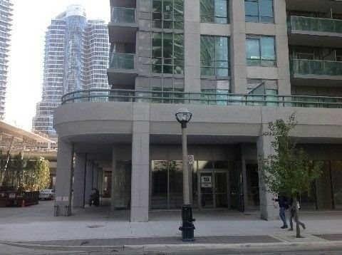 1506 - 19 Grand Trunk Cres, Condo with 2 bedrooms, 2 bathrooms and 1 parking in Toronto ON | Image 5