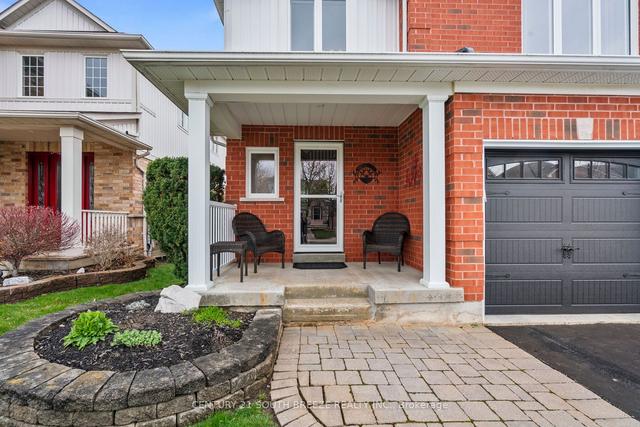 132 Toscana Dr, House detached with 3 bedrooms, 4 bathrooms and 5 parking in Whitby ON | Image 23