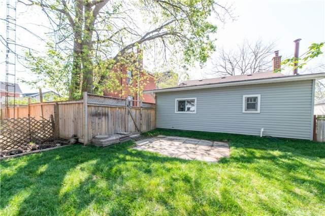 70 Colborne St W, House detached with 2 bedrooms, 2 bathrooms and 2 parking in Oshawa ON | Image 19