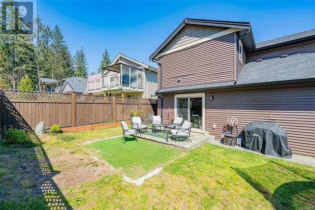2000 Swordfern Rd, House detached with 3 bedrooms, 3 bathrooms and 2 parking in Nanaimo BC | Image 17