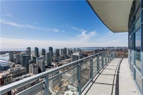 Lph11 - 21 Widmer St, Condo with 3 bedrooms, 2 bathrooms and 2 parking in Toronto ON | Image 12