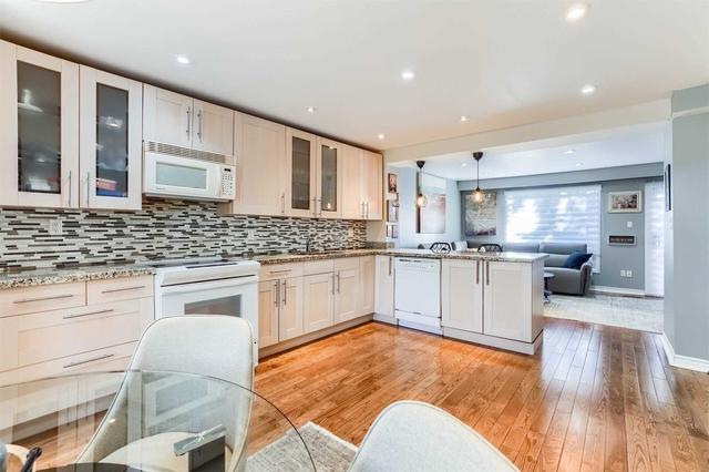 2130 Millway Gate, House detached with 3 bedrooms, 2 bathrooms and 4 parking in Mississauga ON | Image 5