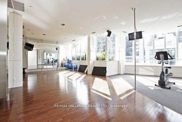 ph43 - 250 Wellington St W, Condo with 1 bedrooms, 1 bathrooms and 0 parking in Toronto ON | Image 6
