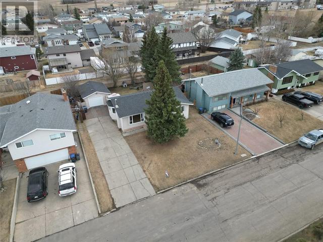 1609 113 Avenue, House detached with 5 bedrooms, 2 bathrooms and 1 parking in Dawson Creek BC | Image 36