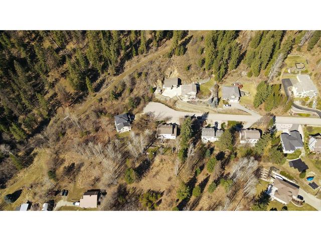 5820 Woodland Drive, House detached with 4 bedrooms, 4 bathrooms and null parking in Central Kootenay F BC | Image 62