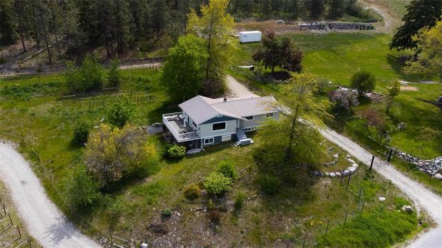 2864 - 2860 Arawana Road, Home with 2 bedrooms, 1 bathrooms and null parking in Okanagan Similkameen E BC | Image 28