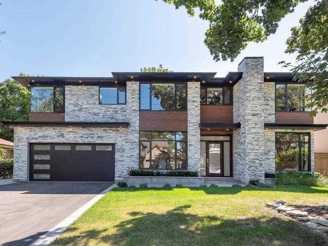 1292 Devon Rd, House detached with 4 bedrooms, 7 bathrooms and 4 parking in Oakville ON | Image 1