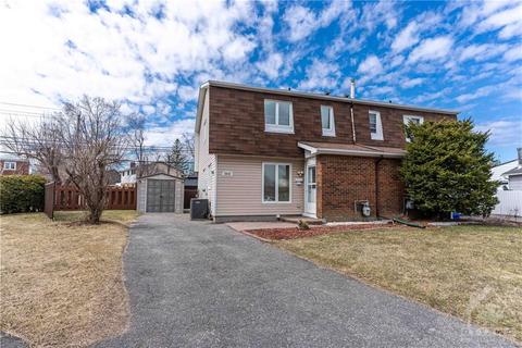 3043 Mannering Court, Home with 3 bedrooms, 2 bathrooms and 4 parking in Ottawa ON | Card Image