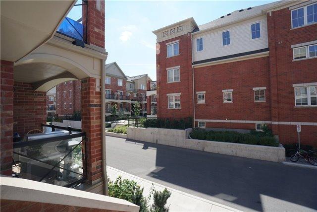 unit 21 - 2450 Post Rd, Townhouse with 2 bedrooms, 2 bathrooms and 1 parking in Oakville ON | Image 3