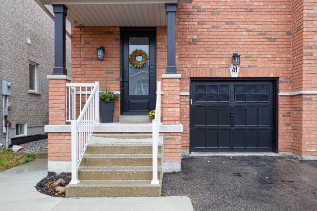 41 Arco Circ, House semidetached with 3 bedrooms, 4 bathrooms and 4 parking in Vaughan ON | Image 23