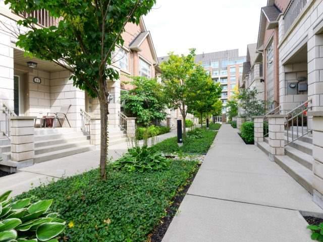 27 - 2460 Prince Michael Dr, Townhouse with 3 bedrooms, 3 bathrooms and 2 parking in Oakville ON | Image 15