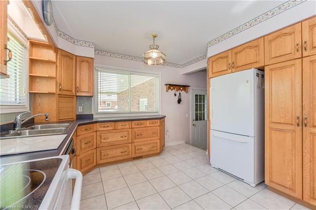 350 Birmingham Street W, House detached with 3 bedrooms, 2 bathrooms and 6 parking in Wellington North ON | Image 17