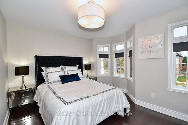 84 Rory Rd, House attached with 3 bedrooms, 4 bathrooms and 4 parking in Toronto ON | Image 13