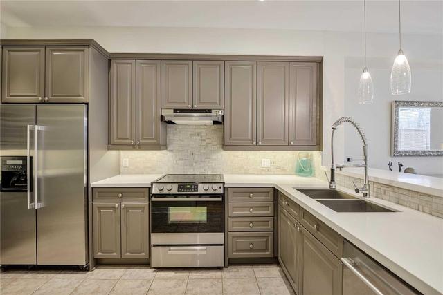 9 - 300 Ravineview Way, Townhouse with 4 bedrooms, 3 bathrooms and 1 parking in Oakville ON | Image 7