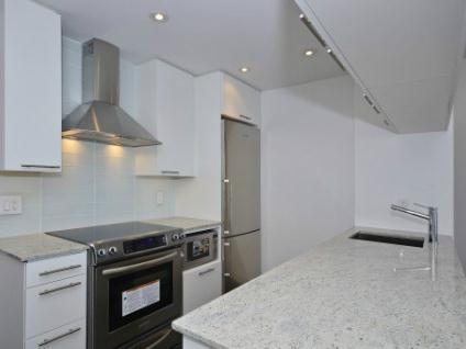 2006 - 1 Market St, Condo with 2 bedrooms, 2 bathrooms and null parking in Toronto ON | Image 2