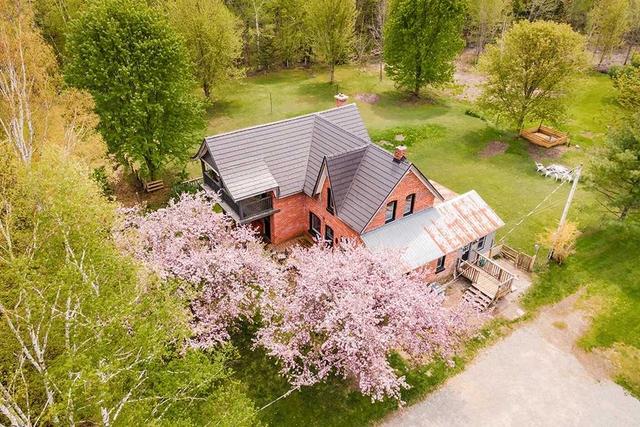 5932 Line 8 N, House detached with 4 bedrooms, 2 bathrooms and 10 parking in Oro Medonte ON | Image 19