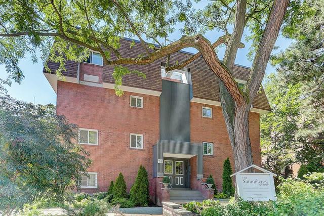 8 - 28 Admiral Rd, Townhouse with 3 bedrooms, 3 bathrooms and 1 parking in Toronto ON | Image 12