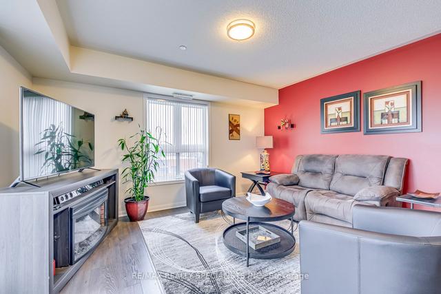 304 - 1045 Nadalin Hts N, Condo with 2 bedrooms, 2 bathrooms and 2 parking in Milton ON | Image 9