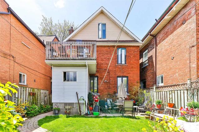 147 Margueretta St, House detached with 4 bedrooms, 3 bathrooms and 3 parking in Toronto ON | Image 3