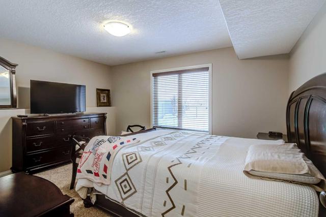 512 Margaret Sutherland Crescent N, House detached with 3 bedrooms, 3 bathrooms and 4 parking in Lethbridge AB | Image 37