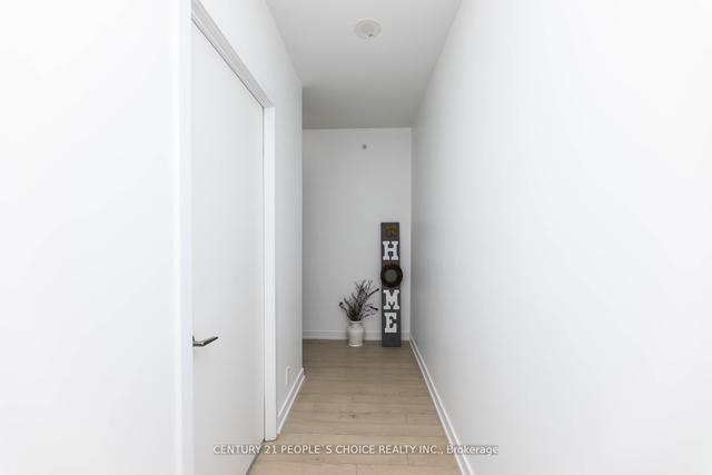 2907 - 10 Park Lawn Rd, Condo with 2 bedrooms, 2 bathrooms and 1 parking in Toronto ON | Image 2