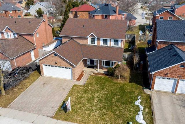 130 Bayne Cres, House detached with 4 bedrooms, 4 bathrooms and 6 parking in Cambridge ON | Image 12