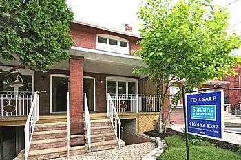 80 Lappin Ave, House semidetached with 3 bedrooms, 3 bathrooms and null parking in Toronto ON | Image 1