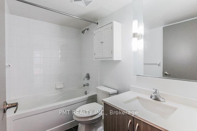 803 - 320 Richmond St E, Condo with 2 bedrooms, 2 bathrooms and 1 parking in Toronto ON | Image 6