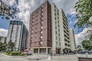 1001 - 3420 Eglinton Ave, Condo with 3 bedrooms, 2 bathrooms and 1 parking in Toronto ON | Image 1