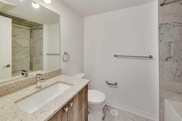 214 - 370 Hopewell Ave, Townhouse with 2 bedrooms, 2 bathrooms and 1 parking in Toronto ON | Image 7