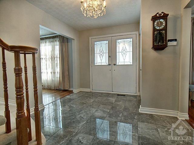 1116 Normandy Crescent, House detached with 4 bedrooms, 3 bathrooms and 8 parking in Ottawa ON | Image 3