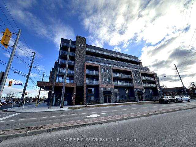 102 - 497 Horner Ave, Condo with 3 bedrooms, 2 bathrooms and 1 parking in Toronto ON | Image 1