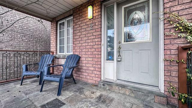 2 Mccartney Ave, House detached with 2 bedrooms, 3 bathrooms and 6 parking in Whitby ON | Image 12