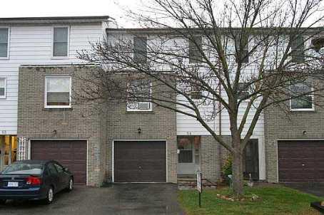 54 - 2440 Bromsgrove Rd, Townhouse with 3 bedrooms, 2 bathrooms and 1 parking in Mississauga ON | Image 1