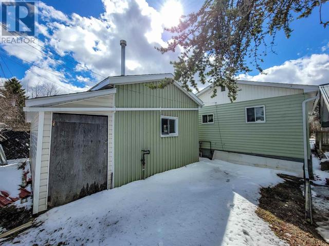 646 Cedar Dr, House detached with 2 bedrooms, 1 bathrooms and null parking in Iroquois Falls ON | Image 19