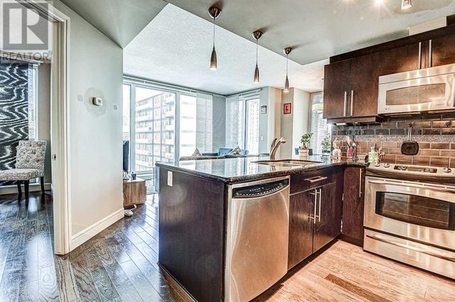 500, - 817 15 Avenue Sw, Condo with 2 bedrooms, 2 bathrooms and 1 parking in Calgary AB | Image 10