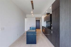 3605 - 16 Bonnycastle St, Condo with 1 bedrooms, 1 bathrooms and 1 parking in Toronto ON | Image 2